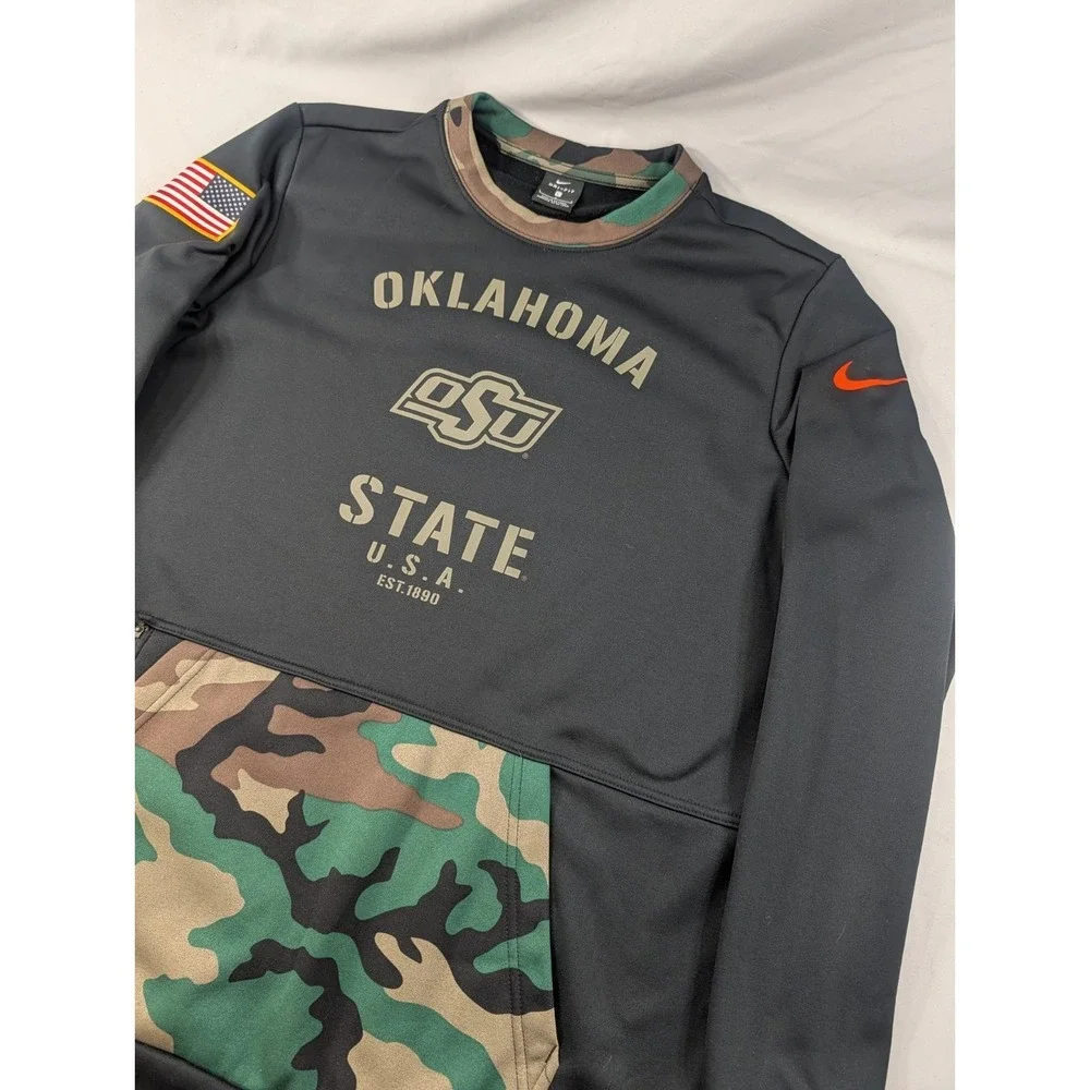 NIKE Dri Fit  Oklahoma State Cowboy Salute Service Camo Hoodie Mens Size Large